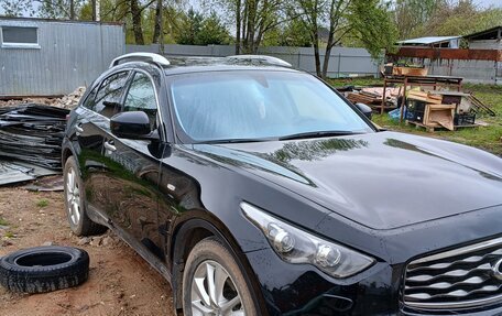 Infiniti FX II, 2008 год, 700 000 рублей, 3 фотография