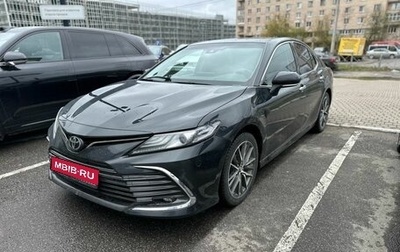 Toyota Camry, 2022 год, 3 350 000 рублей, 1 фотография