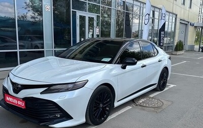 Toyota Camry, 2020 год, 3 000 000 рублей, 1 фотография