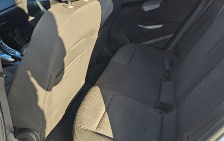 Opel Astra J, 2011 год, 950 000 рублей, 7 фотография