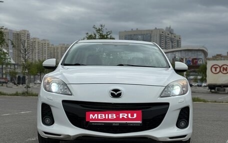 Mazda 3, 2012 год, 1 100 000 рублей, 2 фотография