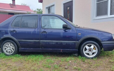 Volkswagen Vento, 1994 год, 86 000 рублей, 5 фотография