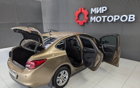 Opel Astra J, 2013 год, 735 000 рублей, 9 фотография