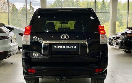 Toyota Land Cruiser Prado 150 рестайлинг 2, 2013 год, 2 799 000 рублей, 5 фотография