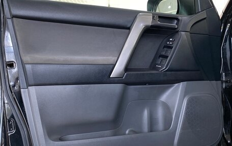 Toyota Land Cruiser Prado 150 рестайлинг 2, 2013 год, 2 799 000 рублей, 14 фотография