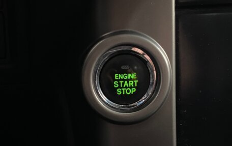 Toyota Land Cruiser Prado 150 рестайлинг 2, 2013 год, 2 799 000 рублей, 25 фотография