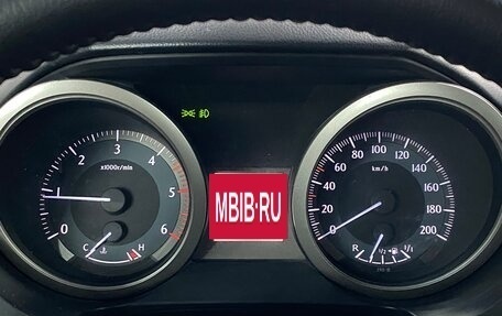 Toyota Land Cruiser Prado 150 рестайлинг 2, 2013 год, 2 799 000 рублей, 26 фотография