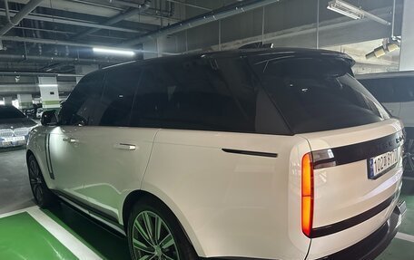Land Rover Range Rover IV рестайлинг, 2022 год, 13 256 000 рублей, 2 фотография