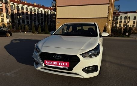 Hyundai Solaris II рестайлинг, 2019 год, 2 030 000 рублей, 2 фотография