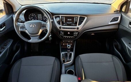 Hyundai Solaris II рестайлинг, 2019 год, 2 030 000 рублей, 11 фотография