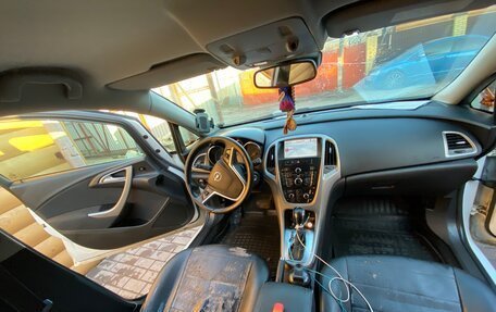 Opel Astra J, 2011 год, 550 000 рублей, 11 фотография