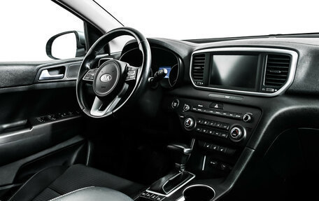 KIA Sportage IV рестайлинг, 2021 год, 2 598 000 рублей, 9 фотография
