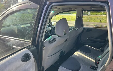 Honda Fit III, 2005 год, 499 999 рублей, 11 фотография