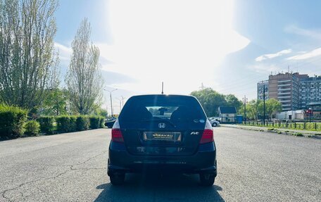 Honda Fit III, 2005 год, 499 999 рублей, 7 фотография