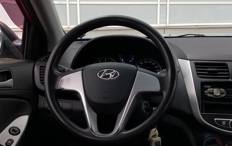 Hyundai Solaris II рестайлинг, 2012 год, 597 000 рублей, 8 фотография
