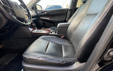 Toyota Camry, 2013 год, 1 950 000 рублей, 12 фотография