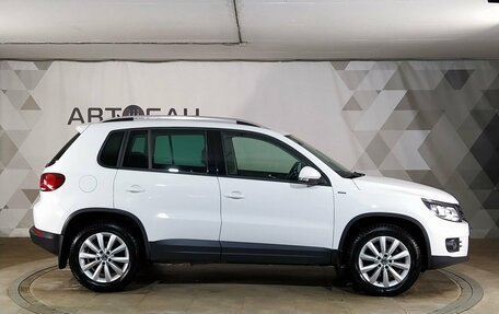 Volkswagen Tiguan I, 2016 год, 1 898 000 рублей, 6 фотография