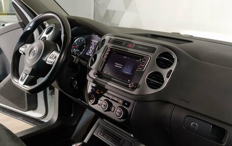 Volkswagen Tiguan I, 2016 год, 1 898 000 рублей, 7 фотография