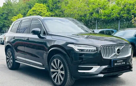 Volvo XC90 II рестайлинг, 2022 год, 4 528 000 рублей, 2 фотография