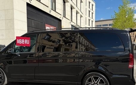 Mercedes-Benz V-Класс, 2023 год, 14 000 000 рублей, 18 фотография