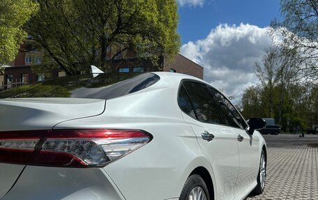 Toyota Camry, 2020 год, 3 650 000 рублей, 7 фотография