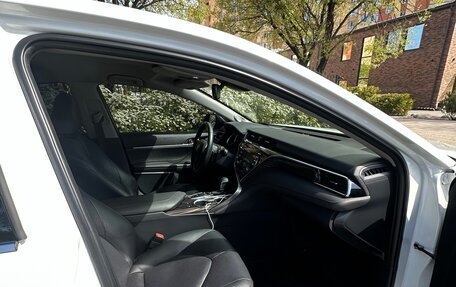 Toyota Camry, 2020 год, 3 650 000 рублей, 11 фотография