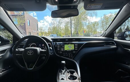 Toyota Camry, 2020 год, 3 650 000 рублей, 12 фотография