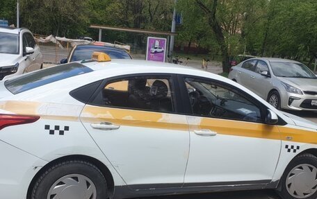Hyundai Solaris II рестайлинг, 2019 год, 890 000 рублей, 6 фотография