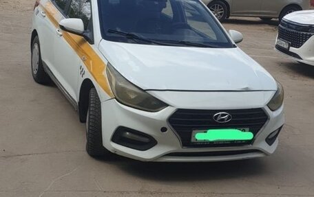 Hyundai Solaris II рестайлинг, 2019 год, 890 000 рублей, 2 фотография