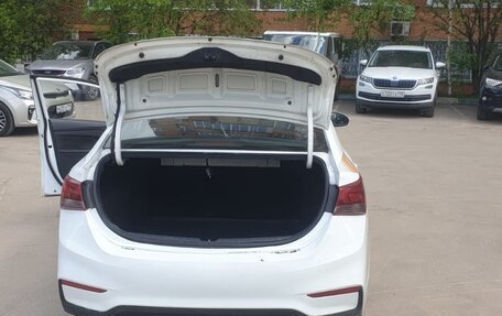 Hyundai Solaris II рестайлинг, 2019 год, 890 000 рублей, 9 фотография