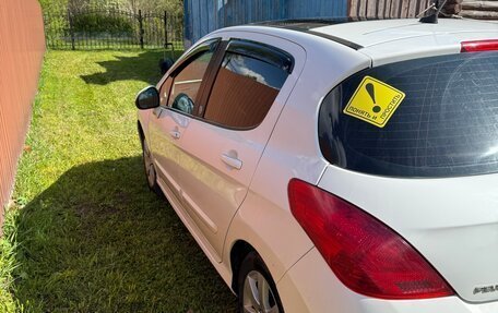 Peugeot 308 II, 2010 год, 680 000 рублей, 3 фотография