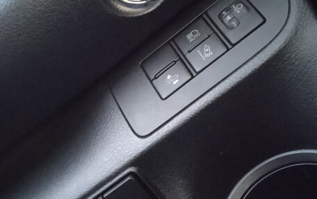 Toyota Sienta II, 2020 год, 1 700 000 рублей, 6 фотография