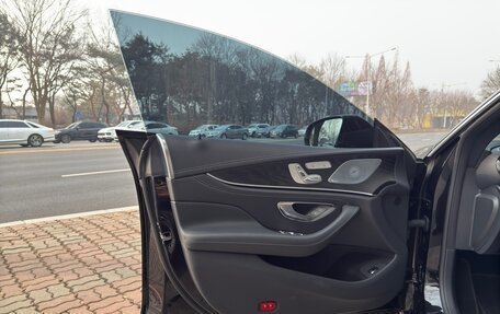 Mercedes-Benz CLS, 2022 год, 4 750 000 рублей, 10 фотография