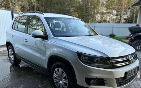 Volkswagen Tiguan I, 2016 год, 1 290 000 рублей, 4 фотография