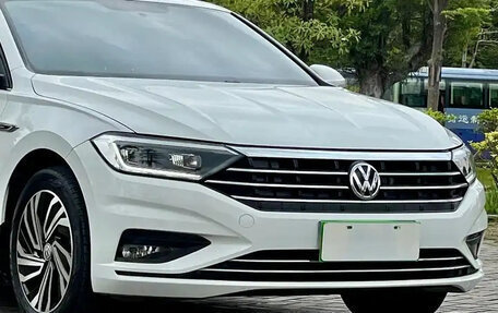 Volkswagen Jetta VII, 2022 год, 1 576 000 рублей, 3 фотография