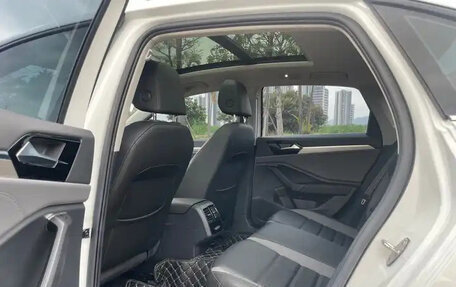 Volkswagen Jetta VII, 2022 год, 1 576 000 рублей, 16 фотография