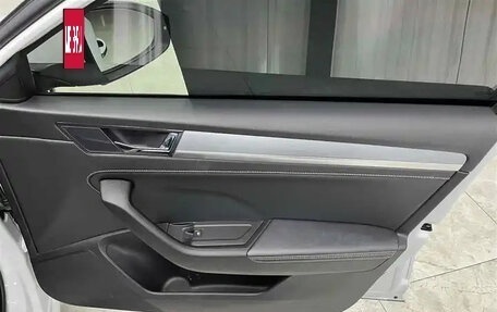 Skoda Superb III рестайлинг, 2022 год, 2 110 000 рублей, 9 фотография