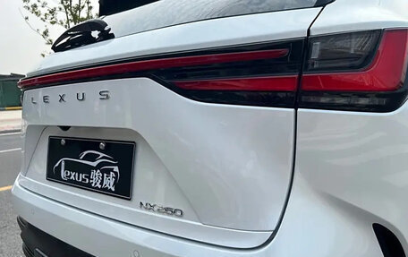 Lexus NX, 2022 год, 4 250 000 рублей, 8 фотография