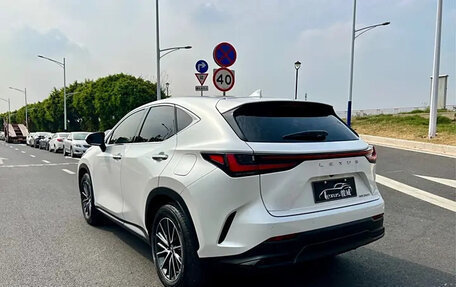 Lexus NX, 2022 год, 4 250 000 рублей, 7 фотография