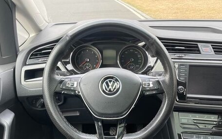 Volkswagen Touran III, 2021 год, 1 739 000 рублей, 11 фотография
