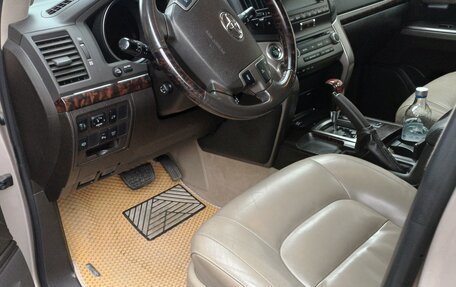 Toyota Land Cruiser 200, 2010 год, 3 900 000 рублей, 11 фотография