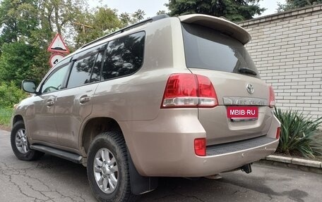 Toyota Land Cruiser 200, 2010 год, 3 900 000 рублей, 8 фотография