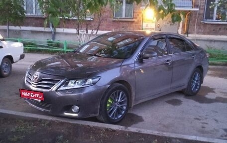 Toyota Camry, 2010 год, 1 150 000 рублей, 2 фотография