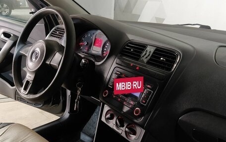 Volkswagen Polo VI (EU Market), 2011 год, 599 000 рублей, 7 фотография