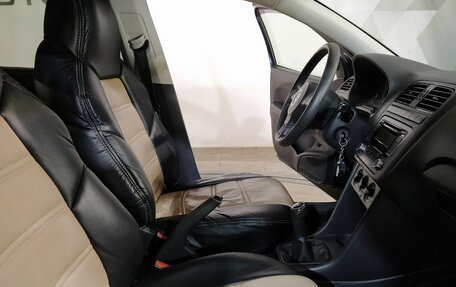 Volkswagen Polo VI (EU Market), 2011 год, 599 000 рублей, 14 фотография