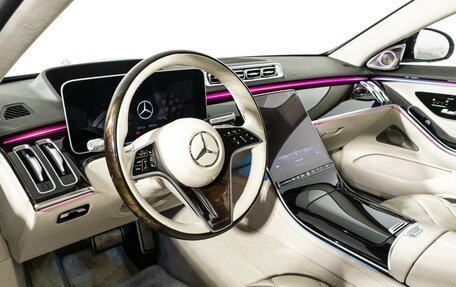 Mercedes-Benz Maybach S-Класс, 2022 год, 19 800 000 рублей, 20 фотография