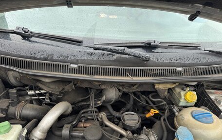 Volkswagen Caravelle T5, 2007 год, 1 199 000 рублей, 5 фотография