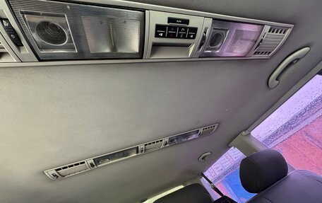Volkswagen Caravelle T5, 2007 год, 1 199 000 рублей, 10 фотография