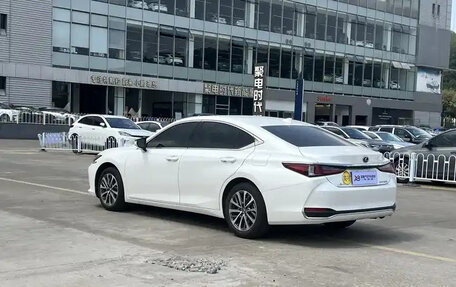 Lexus ES VII, 2022 год, 3 400 000 рублей, 4 фотография