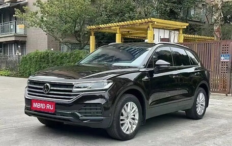 Volkswagen Touareg III, 2022 год, 4 545 000 рублей, 1 фотография